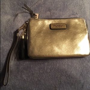 VICTORIA SECRET GOLD WRISTLET